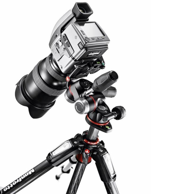 MANFROTTO 055 Carbon Stativ (3 Segmente) max. Höhe: 170cm, max. Belastung: 9kg