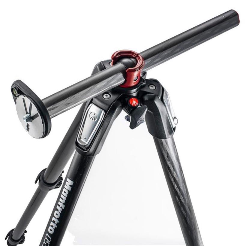 MANFROTTO 055 Carbon Stativ (3 Segmente) max. Höhe: 170cm, max. Belastung: 9kg