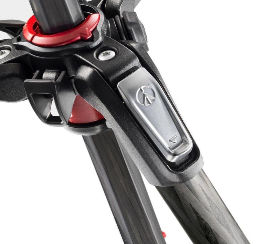 MANFROTTO 190 Carbon Stativ QPL, 4 Segmente 
