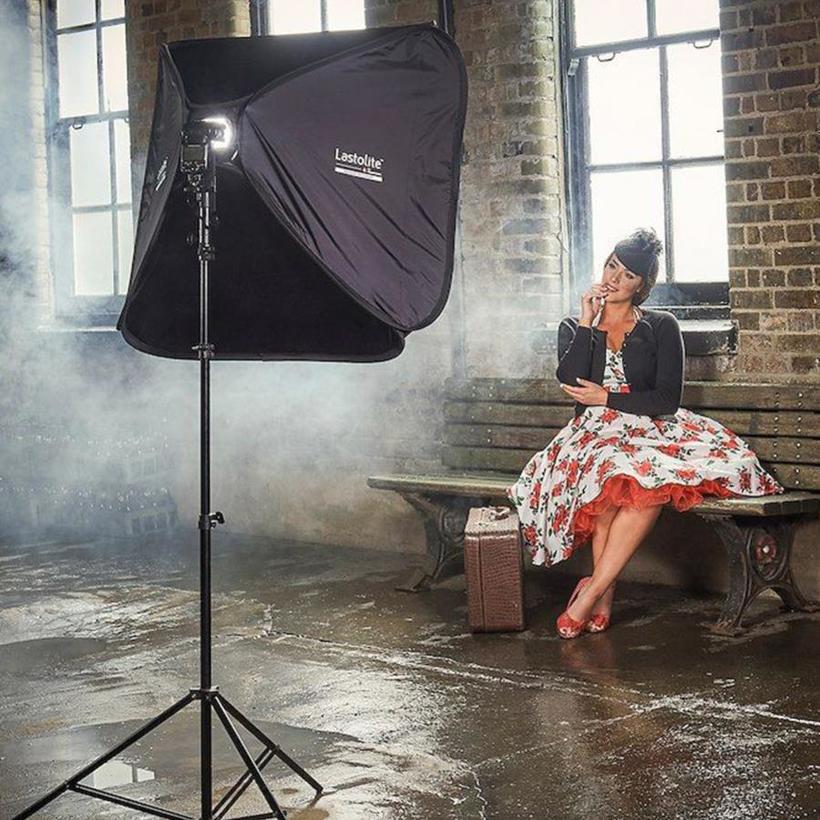 Lastolite Ezybox Hotshoe 54x54cm inkl.Systemblitzadapter 