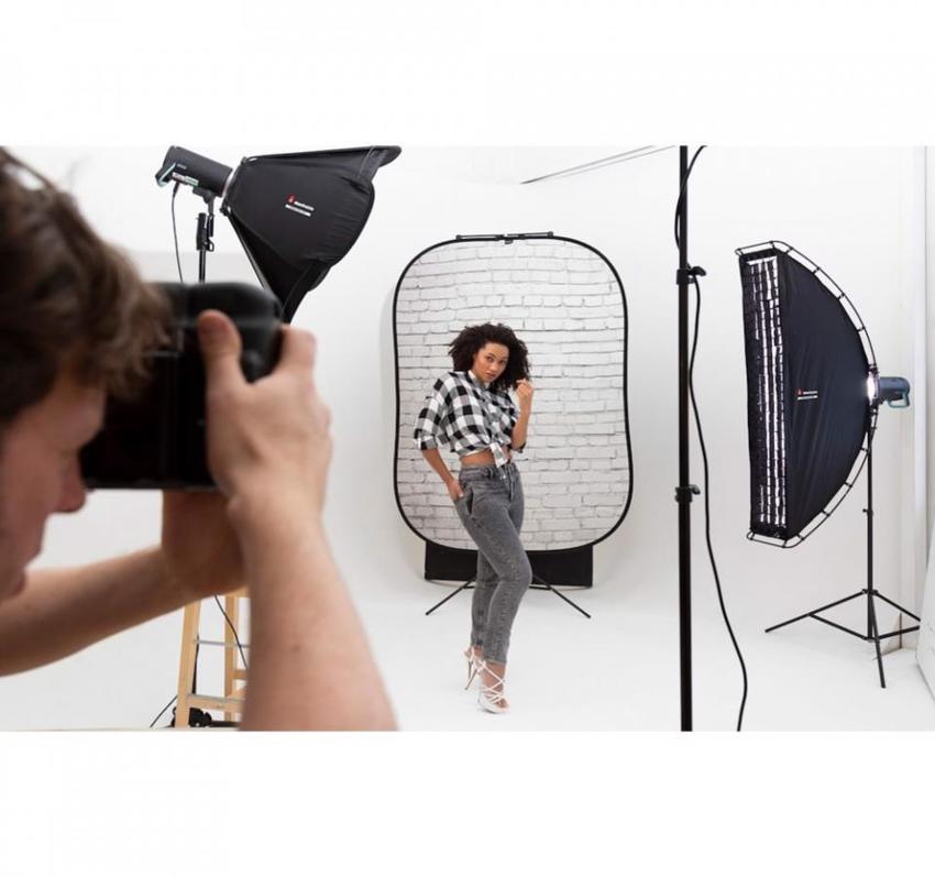 Manfrotto Textilhintergrund Urban (1,5m x 2,1m) Painted White/Industrial Grey Brick