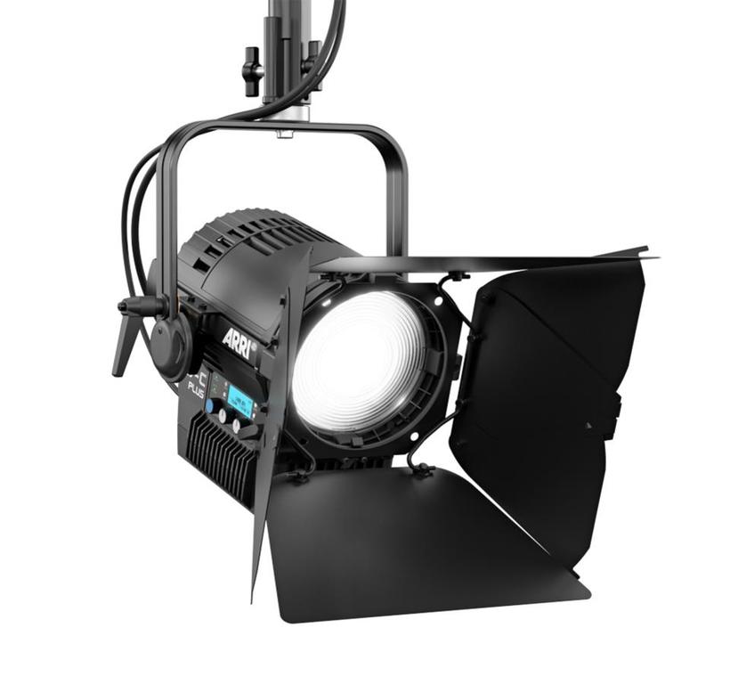 ARRI L7-C PLUS BLACK, Fresnel, HANGING, 2800K-10000K, 180 W RGBW LED Light Engine, powerCON® TRUE1, ohne Kabel