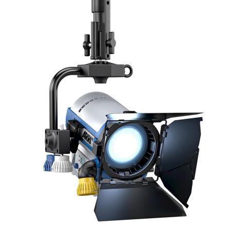 ARRI L5-C, Fresnel, P.O., RGBW, blau-silber 2800K-10000K, 1.5m Kabel ohne Schuko *****ABGEKÜNDIGT!*****