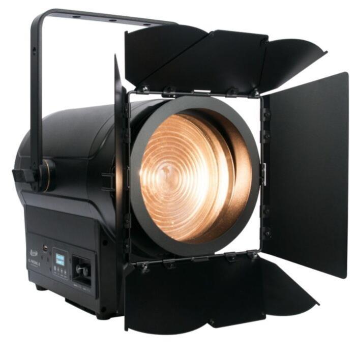 ELATION KL Fresnel 8" Scheinwerfer (inkl. Flügeltor und FFR) 350W, Key Light LED Engine 3000K, DMX, schwarz