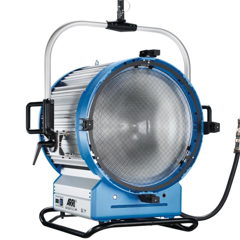 ARRI DAYLIGHT 18/12 PLUS, 18/12kW MAN, blau/silber, International, Kabel 1m