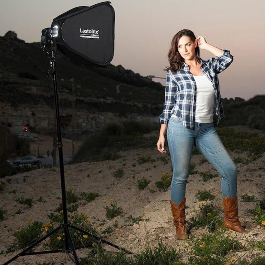 Lastolite Ezybox Hotshoe 76 x 76cm + Bracket 