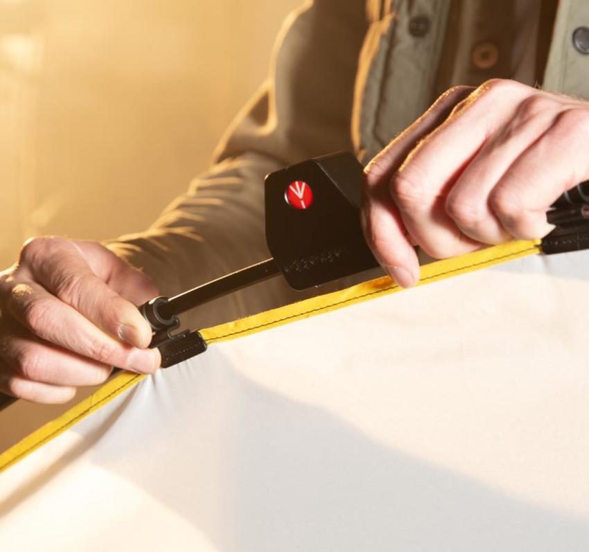 Manfrotto Rapid Flag Kit 24" x 36" -  60cm x 91cm, Bezüge: 1x einfach, 1x doppelt, 1x Kunstseide, 1x schw. Molton