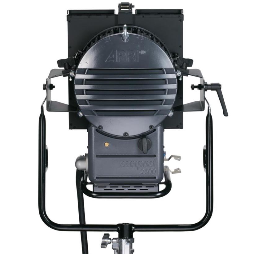 ARRI DAYLIGHT Compact 2500W Theater, Kabell. 0.6m, grau, MAN (manuell bedienbar), Intern. (VEAM), *****ABGEKÜNDIGT!**