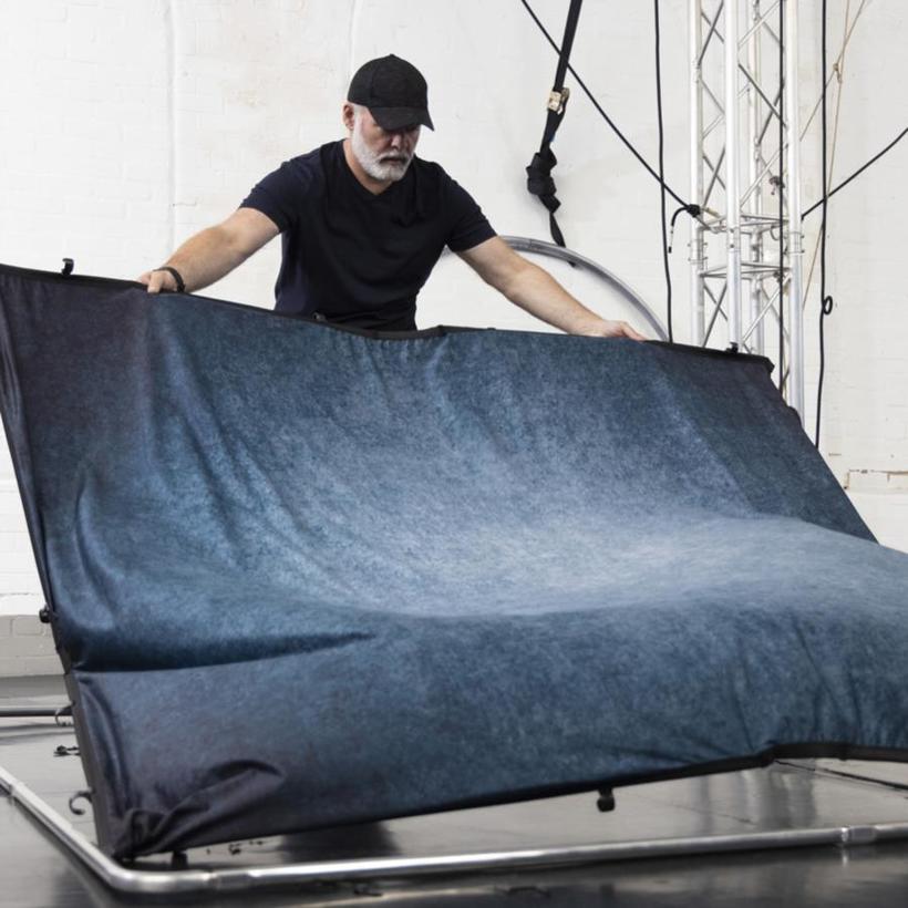 Manfrotto EzyFrame Vintage Ink, 2 x 2,3 m Hintergrund im Vintage-Stil, Farbe:Tinte, inkl. Rahmen  & Transporttasche