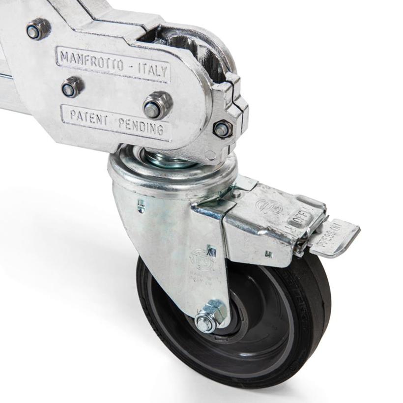 MANFROTTO STRATO SAFE STAND 43 EQUIPPED WITH HARD WHEELS