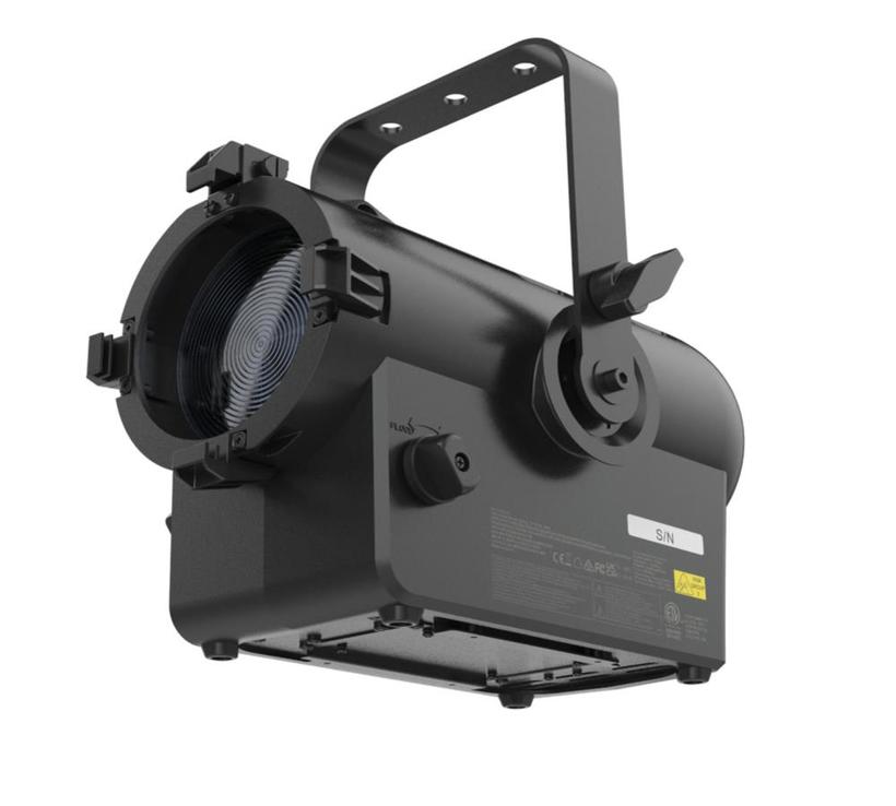 VL600 ACCLAIM FRESNEL, 150W Multichromatic Light Engine, RGBL LED Fresnel 150W, manuell einstellbar, schw. Gehäuse
