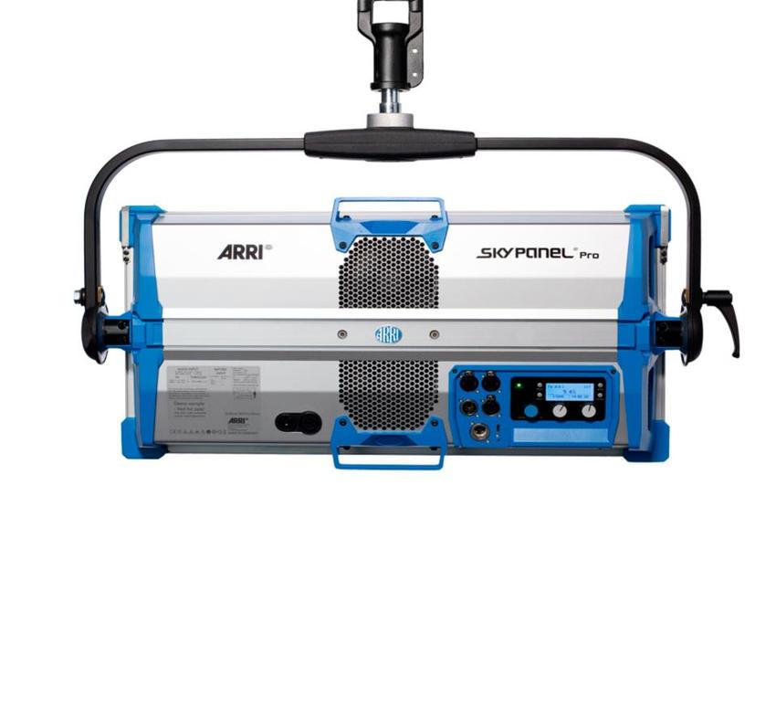 ARRI SkyPanel S60 Pro MAN (Schuko) – Set, blue/silver, incl. Diffusion Panel & man. Yoke, 4 LED Zones, integrated PSU