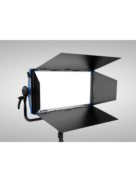 Barndoors & FlexDoors for SkyPanel