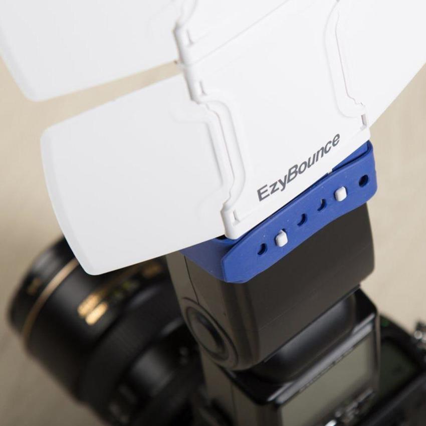 Manfrotto EzyBounce: Reflektorkarte für Systemblitze 