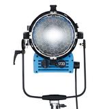 ARRI True Blue ST2/3, Studio, 2000W, MAN, blau/silber, ohne Stecker, Kabel 1.5m, 4-FT, FFR, 220-250V