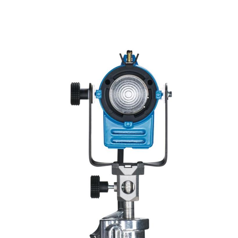 ARRI 150, 150W, MAN, Schalter, blau/silber, Schuko, Kabel 3.5m, 4-FT, FFR, 90-250V