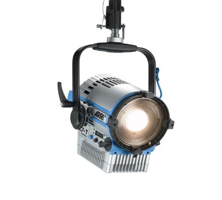 ARRI L7-TT Active, Fresnel, P.O., 2600K-3600K, blau-silber Preis je Stück  //  derzeit 2 Stück lagernd   *RESTPOSTEN*