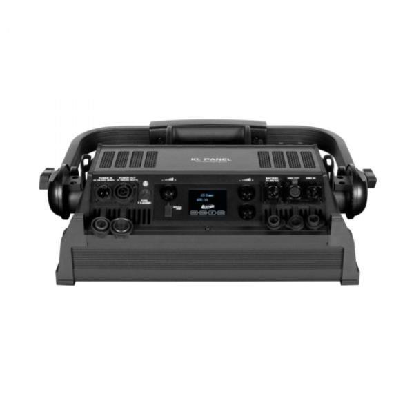 ELATION KL Panel RGBWLC 100°, 2.000 - 10.000 K, inkl.Flügeltor