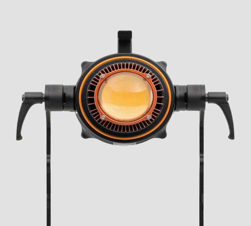 Maxima 6 Standard Bowens Kit, 5600K,  inc. Bowens-Adapter Maxima 6 GaN mit Flight Case, Anschlusskabel & Adapter