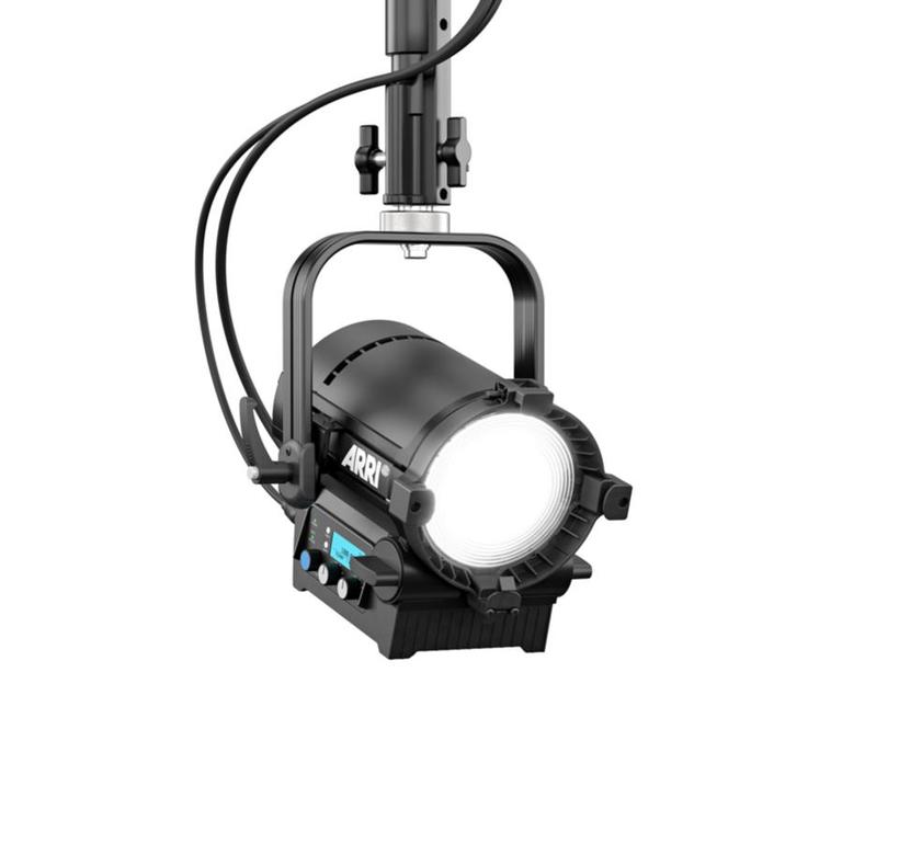 ARRI L5-C PLUS BLACK, Fresnel, HANGING, 2800K-10000K, 100 W RGBW LED Light Engine, powerCON® TRUE1, ohne Kabel