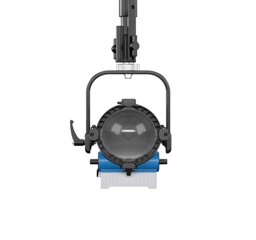 ARRI L5-C PLUS BLUE/SILVER, Fresnel, HANGING, 2800K-10000K, 100 W RGBW LED Light Engine, powerCON® TRUE1, ohne Kabel