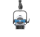 ARRI L5-C PLUS BLUE/SILVER, Fresnel, HANGING, 2800K-10000K, 100 W RGBW LED Light Engine, powerCON® TRUE1, ohne Kabel