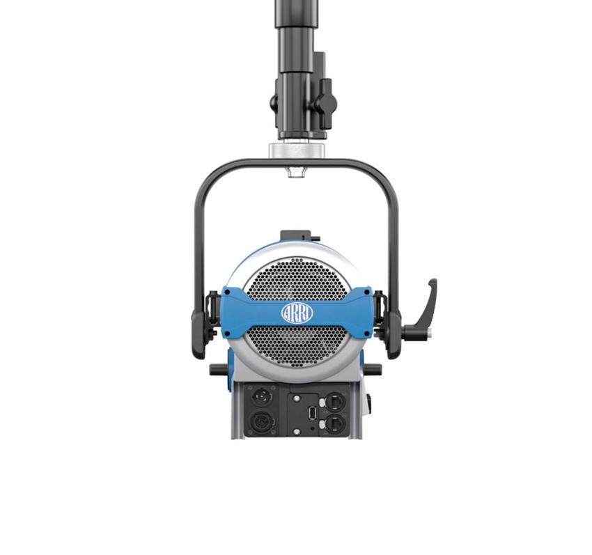 ARRI L5-C PLUS BLUE/SILVER, Fresnel, HANGING, 2800K-10000K, 100 W RGBW LED Light Engine, powerCON® TRUE1, ohne Kabel