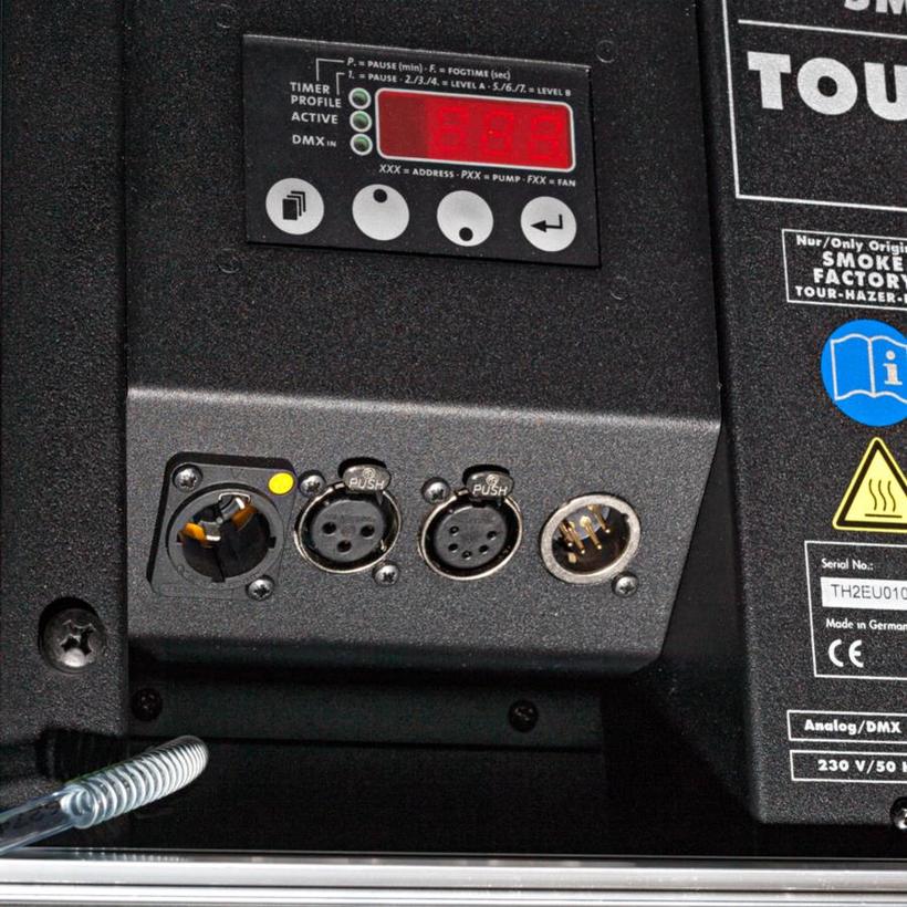 Smoke Factory Hazer Tour-HazerIIA im AMPTOWN-Case, schwarz DMX, Dunstmenge und Lüfter regelbar, lieferbar 03/24