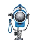 ARRI 300 PLUS, 300W, MAN, blau/silber, Schuko, Kabel 3.5m, 4-FT, FFR, 90-250V