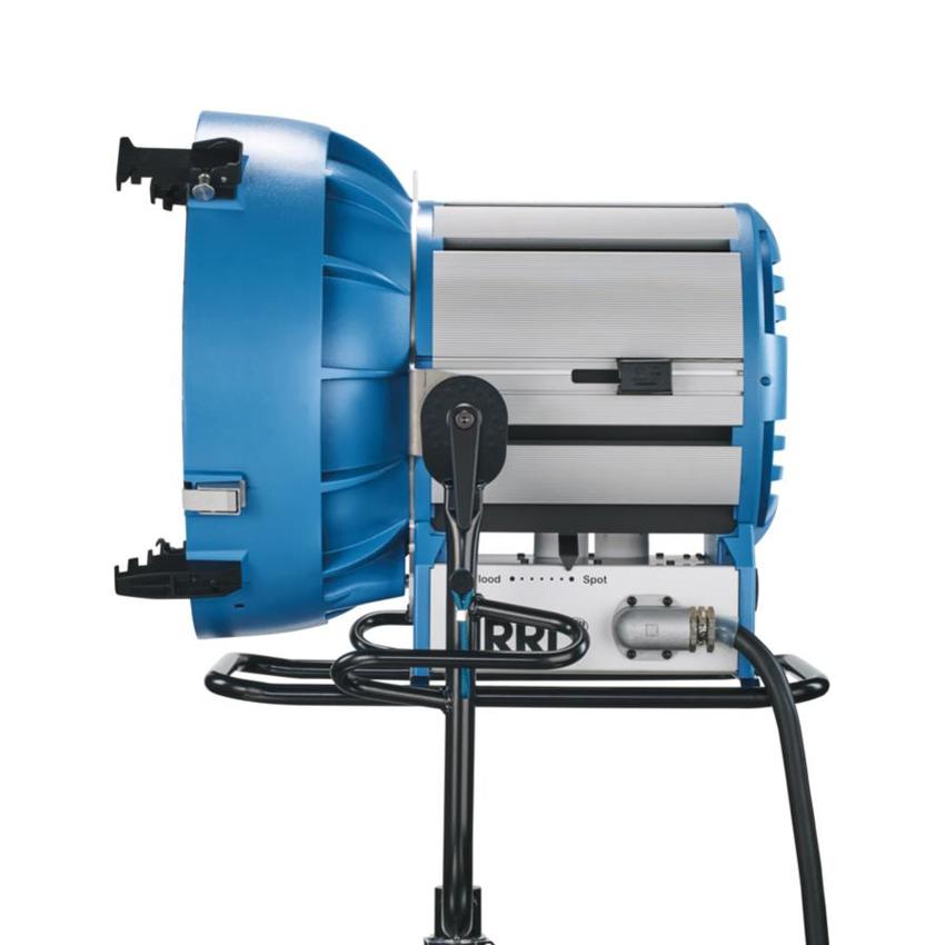 ARRI M90 9/6 KW Tageslicht Scheinwerfer blau/silber, VEAM