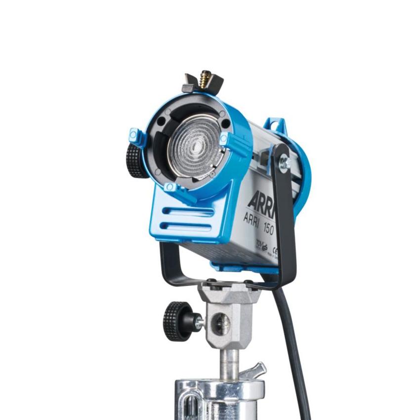 ARRI 150, 150W, MAN, Dimmer, blau/silber, ohne Stecker, Kabel 3.5m, 4-FT, FFR, 90-250V