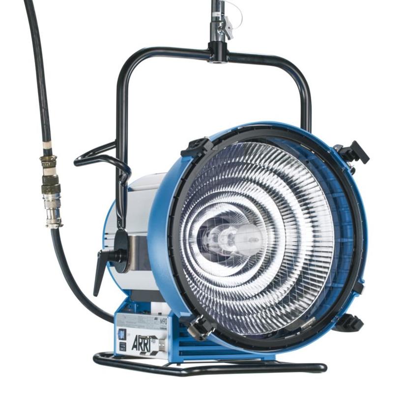 ARRI M90 9/6 KW Tageslicht Scheinwerfer blau/silber, VEAM