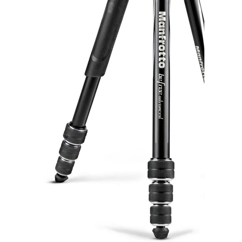 MANFROTTO Befree Advanced Alu Reisestativ Twist mit Kugelkopf, schwarz, inkl. Tragetasche