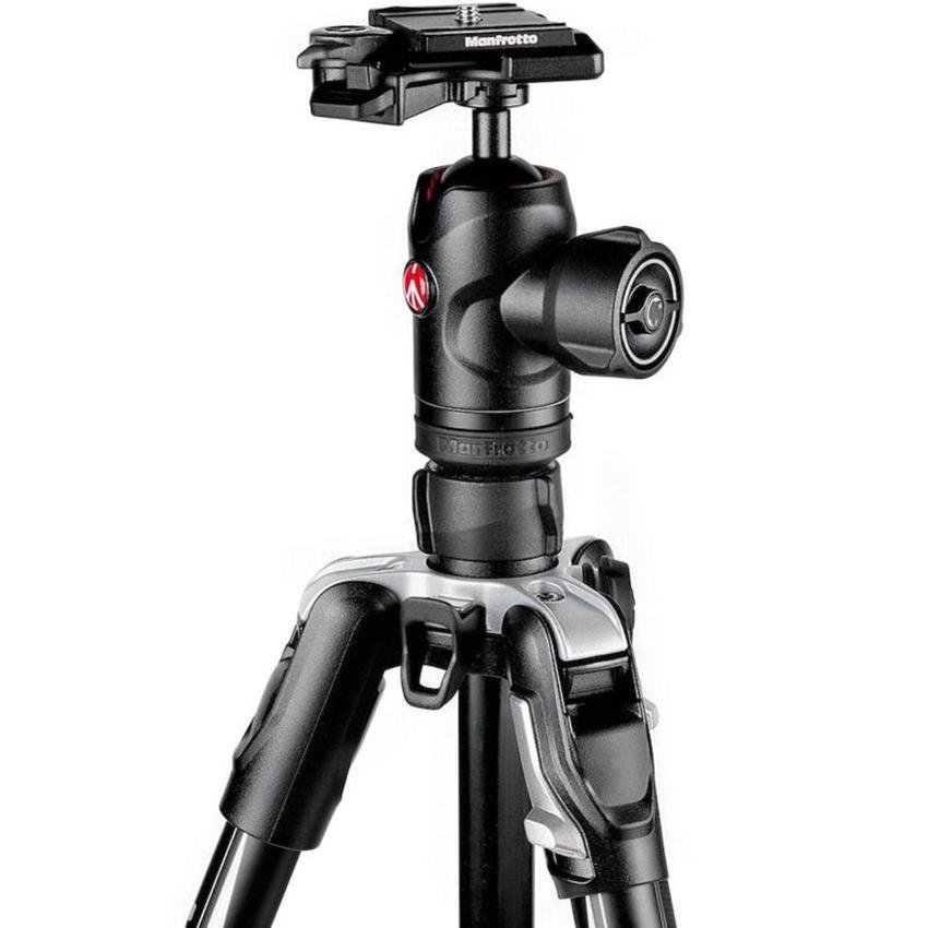 MANFROTTO Befree Advanced Alu Reisestativ Twist mit Kugelkopf, schwarz, inkl. Tragetasche