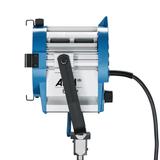 ARRI 650 PLUS, 650W, MAN, blau/silber Schuko, Kabel 3m, 4-FT, FFR, 220-250V *Product Runout