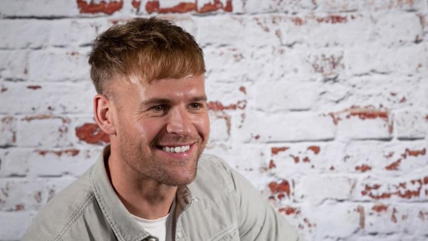 Manfrotto Urban Collapsible 1.5x2.1m Classic Red/Distressd White Brick